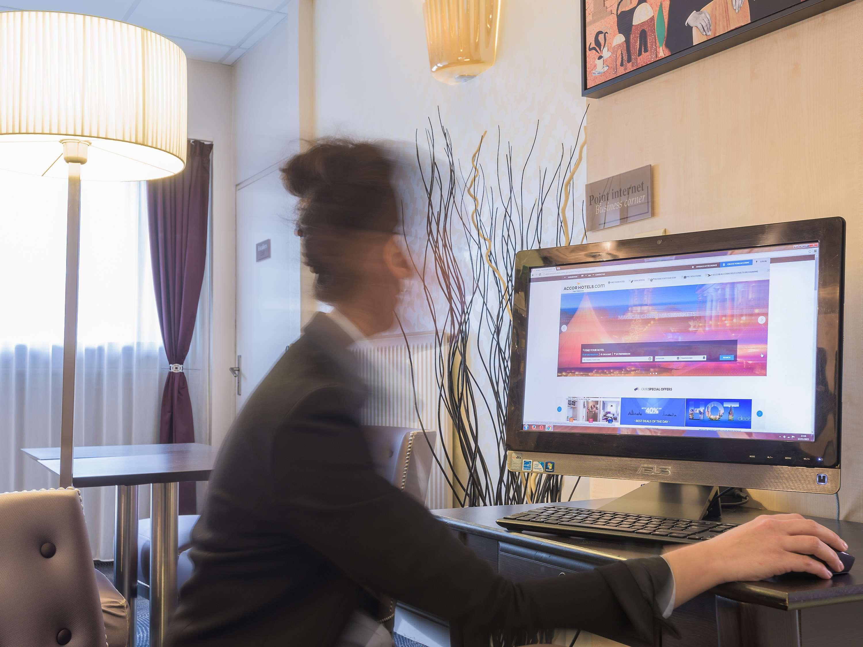 Mercure Tours Centre Gare Et Congres Экстерьер фото